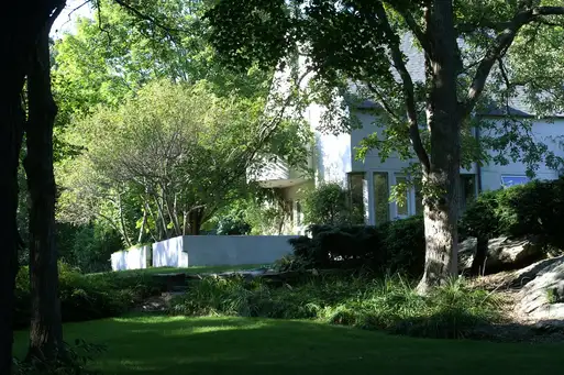 James and Ellen Best’s Sara Stein Garden