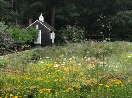 Robin Hill, a Dan Pearson Garden in Connecticut